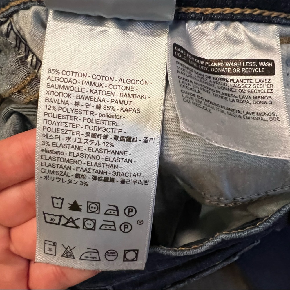 Levi’s 720 Distressed High Rise Jeans Sz 26 - Picture 9 of 10